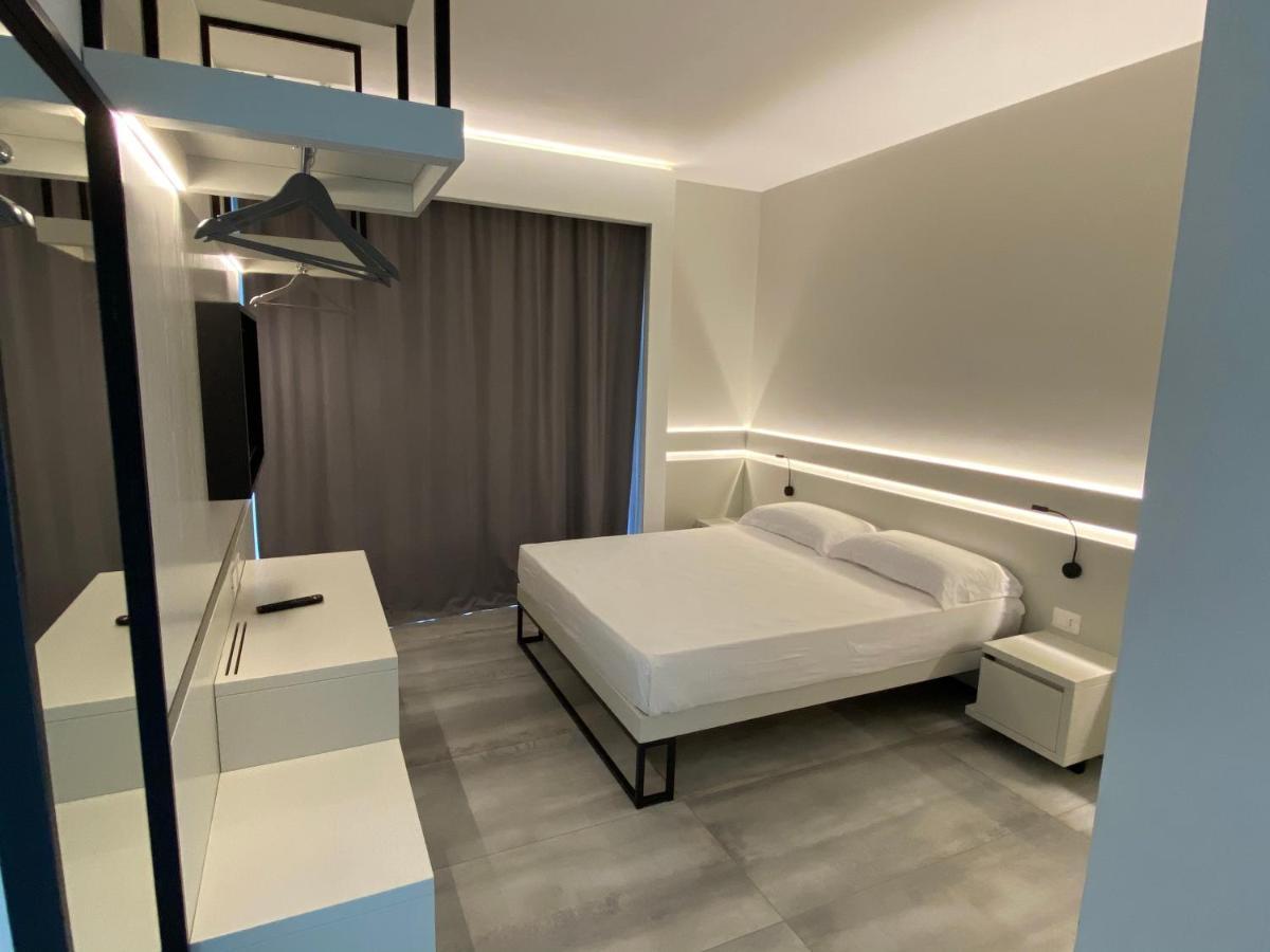 Aether Suites Tropea - Free Private Parking מראה חיצוני תמונה