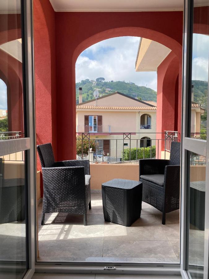 Aether Suites Tropea - Free Private Parking מראה חיצוני תמונה
