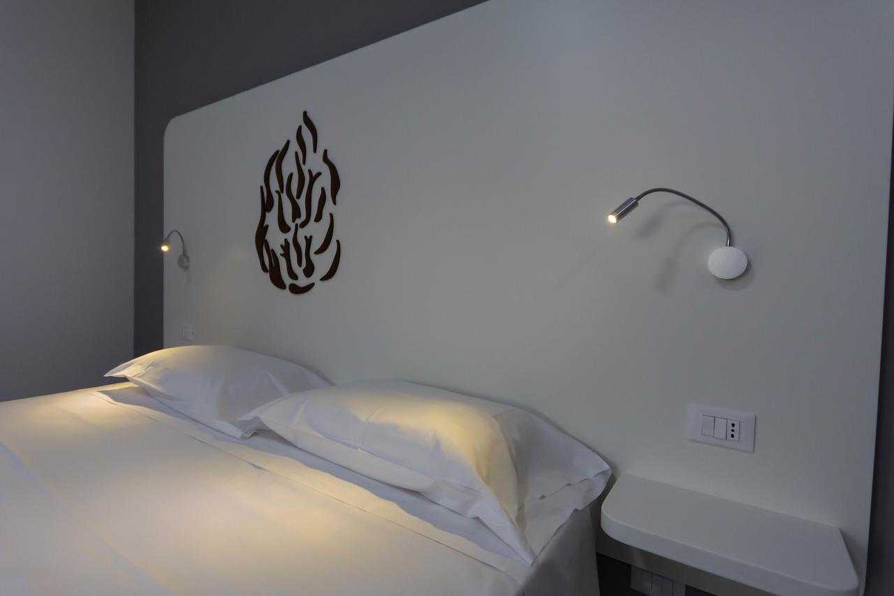 Aether Suites Tropea - Free Private Parking מראה חיצוני תמונה