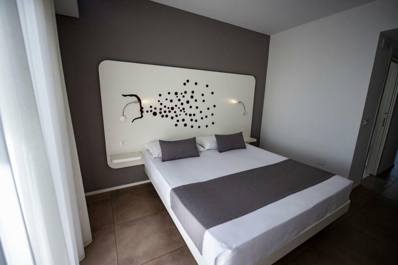 Aether Suites Tropea - Free Private Parking מראה חיצוני תמונה
