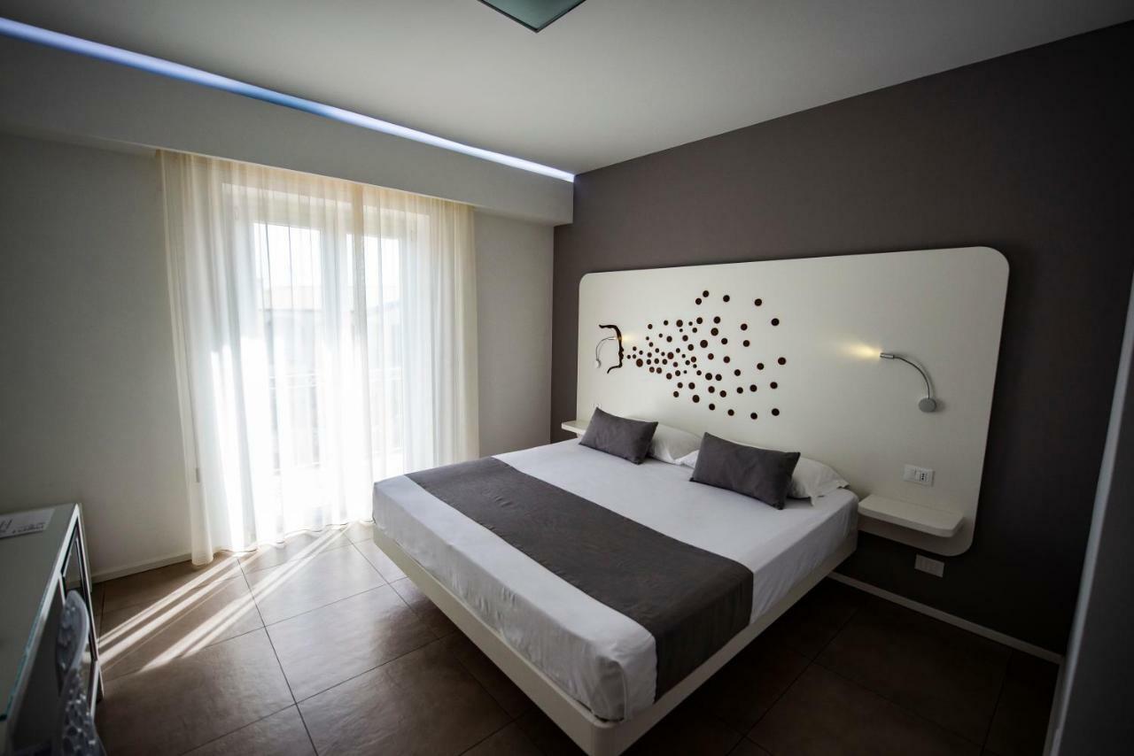 Aether Suites Tropea - Free Private Parking מראה חיצוני תמונה